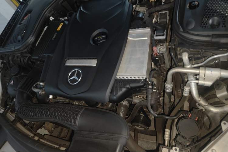Used Mercedes-Benz E-Class 2018 Facelift E 300 L Luxury Edition Engine Bay Left