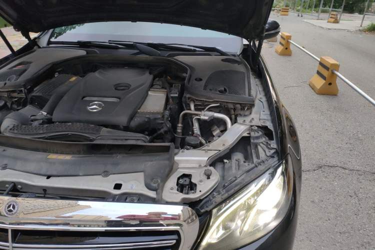 Used Mercedes-Benz E-Class 2018 Facelift E 200 L Sport 4MATIC Engine Bay Left