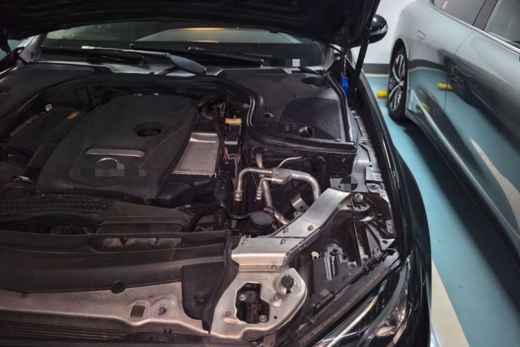 Used Mercedes-Benz E-Class 2018 E 300 L Stylish Model Engine Bay Left