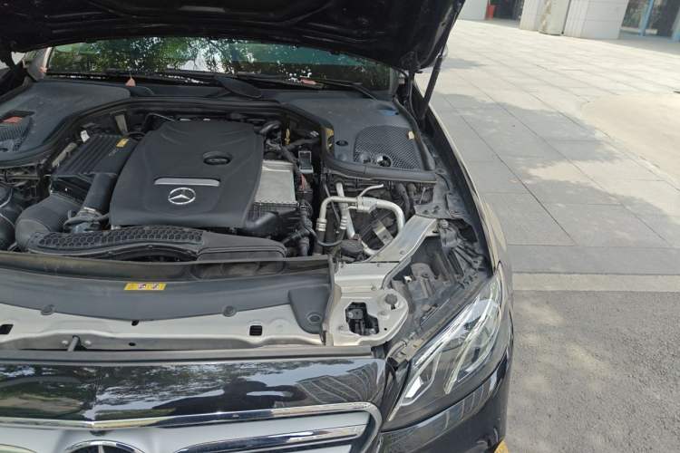Used Mercedes-Benz E-Class 2018 Restyled E 300 L Sporty and Stylish Edition Engine Bay Left