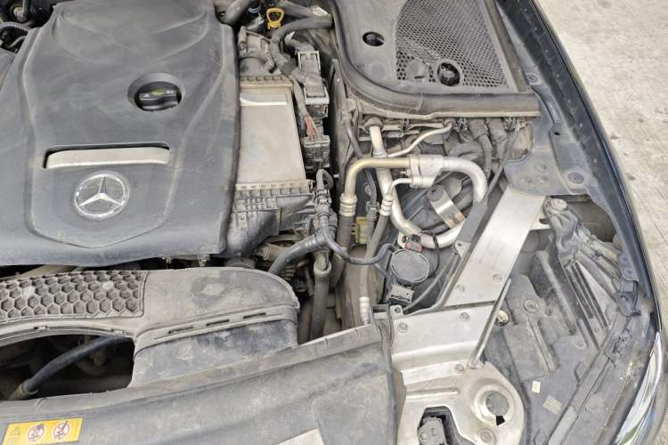 Used Mercedes-Benz E-Class 2018 Restyled E 300 L Sport Luxury Edition Engine Bay Left