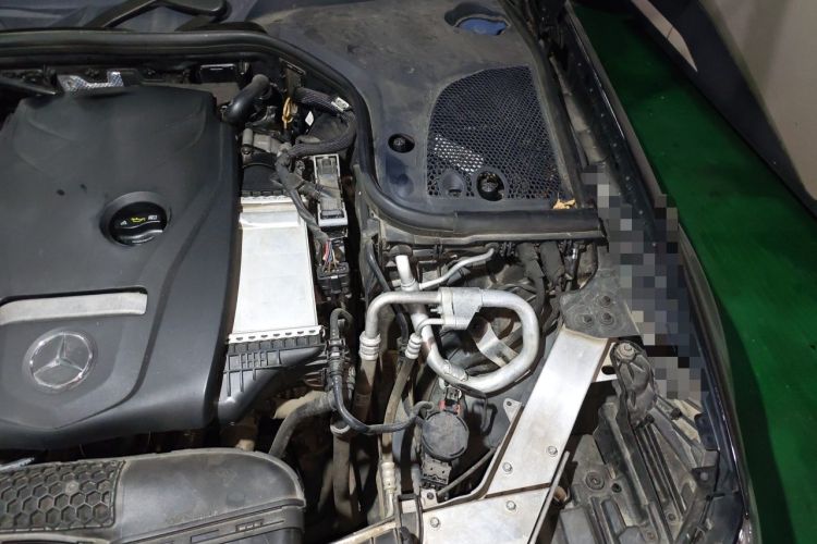 Used Mercedes-Benz E-Class 2018 Restyled E 300 L Sporty and Stylish Edition Engine Bay Left