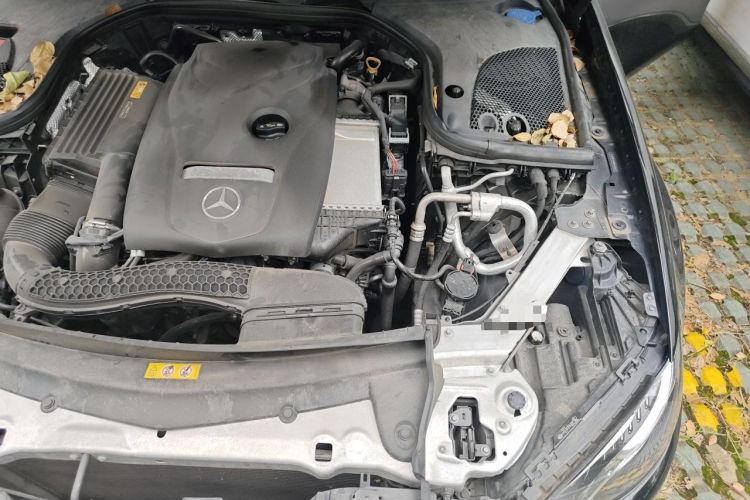 Used Mercedes-Benz E-Class 2018 Facelift E 300 L Luxury Edition Engine Bay Left