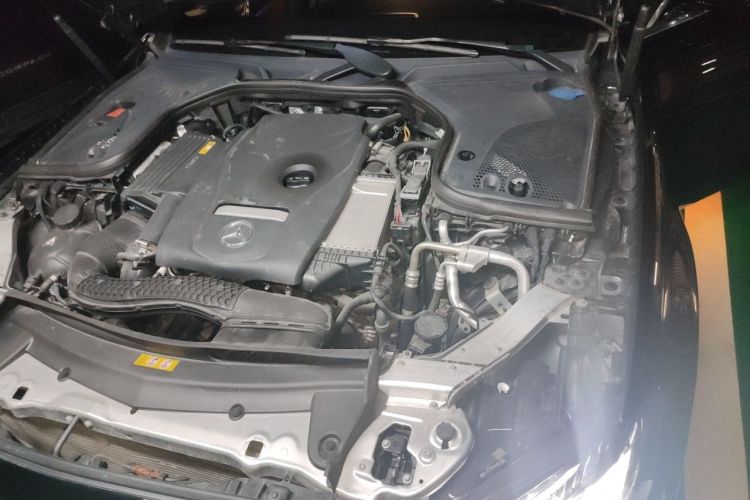 Used Mercedes-Benz E-Class 2018 Restyled E 300 L Sporty and Stylish Edition Engine Bay Left
