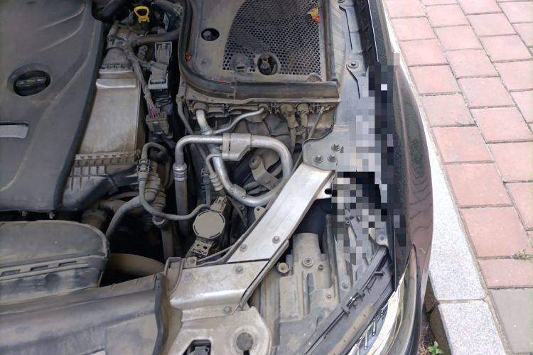Used Mercedes-Benz E-Class 2018 Facelift E 200 L Sport 4MATIC Engine Bay Left