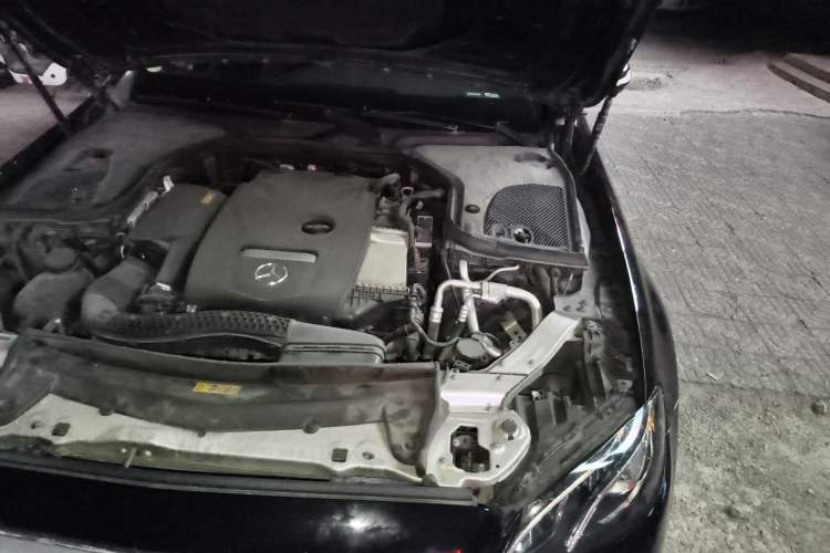Used Mercedes-Benz E-Class 2018 Restyled E 300 L Sporty and Stylish Edition Engine Bay Left