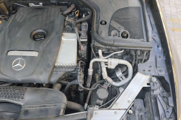Used Mercedes-Benz E-Class 2018 E 200 L Sport Edition Engine Bay Left