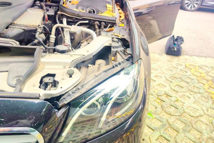 Used Mercedes-Benz E-Class 2018 Facelift E 200 L Sport Edition Engine Bay Left