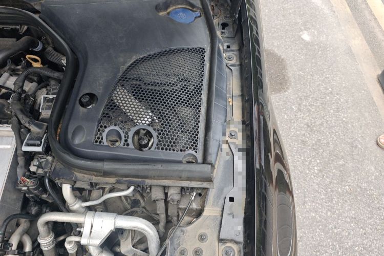 Used Mercedes-Benz E-Class 2018 Facelift E 300 L Luxury Edition Engine Bay Left