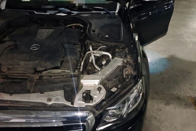 Used Mercedes-Benz E-Class 2018 E 320 L 4MATIC Engine Bay Left
