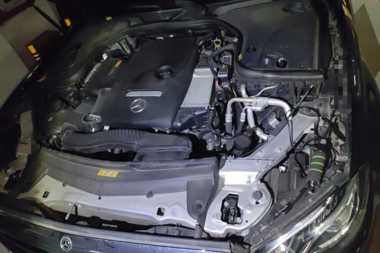 Used Mercedes-Benz E-Class 2018 Facelift E 300 L Luxury Edition Engine Bay Left