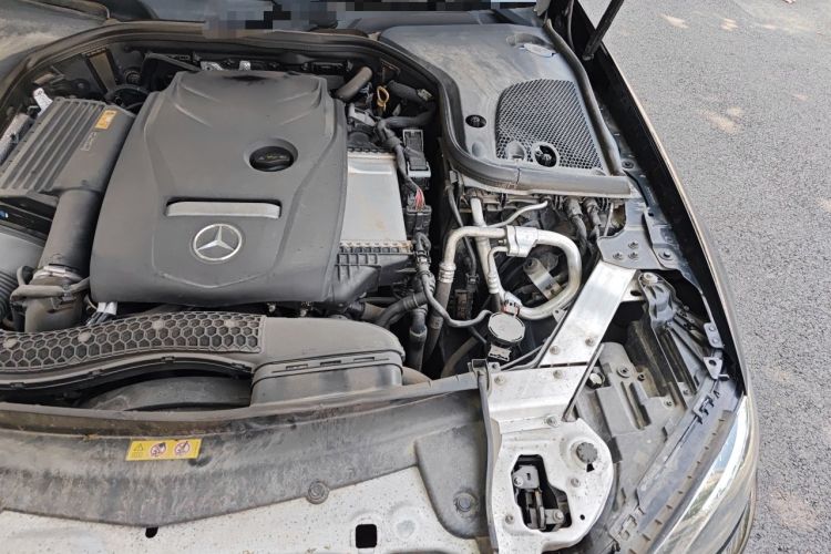 Used Mercedes-Benz E-Class 2018 Facelift E 200 L Engine Bay Left