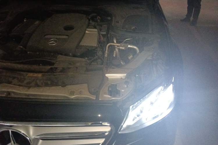 Used Mercedes-Benz E-Class 2018 Restyled E 300 L Sport Luxury Edition Engine Bay Left