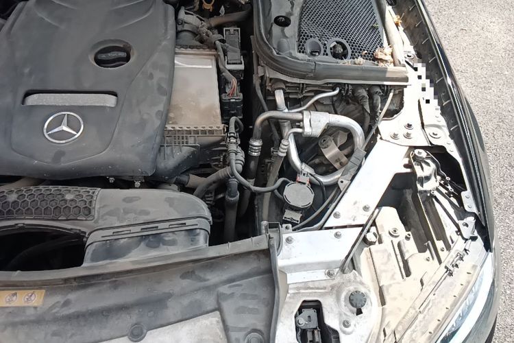 Used Mercedes-Benz E-Class 2018 Restyled E 300 L Sport Luxury Edition Engine Bay Left