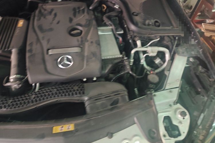 Used Mercedes-Benz E-Class 2018 E 300 L Luxury Model Engine Bay Left