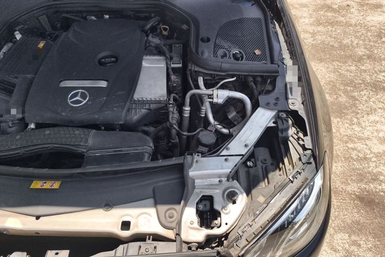 Used Mercedes-Benz E-Class 2018 Facelift E 300 L Luxury Edition Engine Bay Left