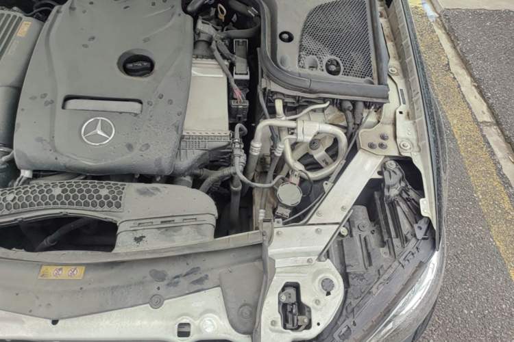 Used Mercedes-Benz E-Class 2018 Facelifted E 300 L Stylish Version Engine Bay Left
