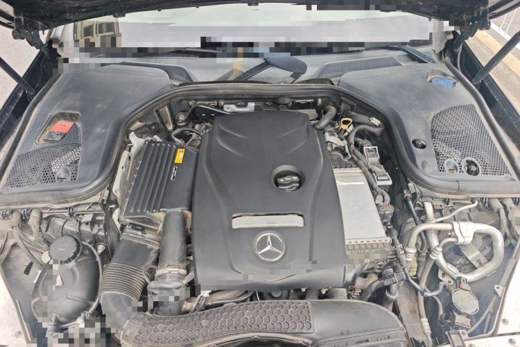 Used Mercedes-Benz E-Class 2018 Facelift E 300 L Luxury Edition Engine Bay