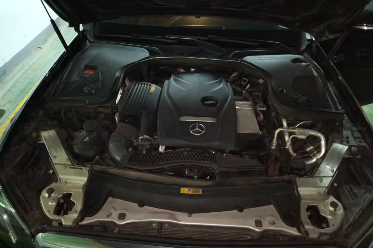 Used Mercedes-Benz E-Class 2018 E 300 L Luxury Model Engine Bay