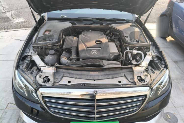 Used Mercedes-Benz E-Class 2018 Facelift E 200 L Engine Bay