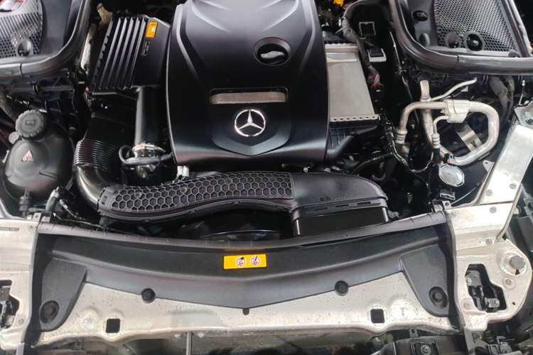 Used Mercedes-Benz E-Class 2018 Facelift E 200 L Sport 4MATIC Engine Bay