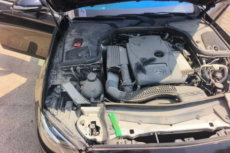 Used Mercedes-Benz E-Class 2018 E 200 L Sport Edition Engine Bay Right