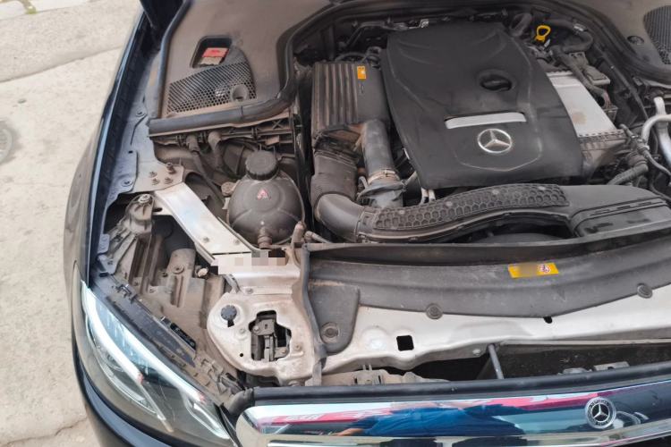 Used Mercedes-Benz E-Class 2018 E 200 L 4MATIC Engine Bay Right