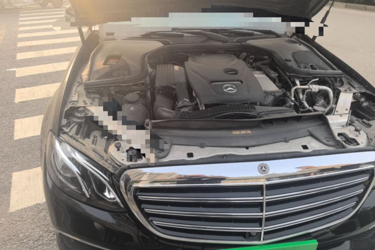 Used Mercedes-Benz E-Class 2018 Facelifted E 300 L Stylish Version Engine Bay Right
