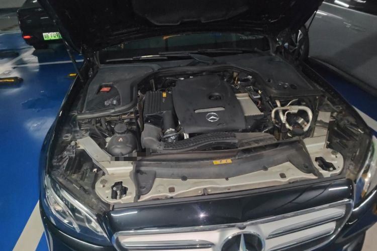Used Mercedes-Benz E-Class 2018 Restyled E 300 L Sporty and Stylish Edition Engine Bay Right