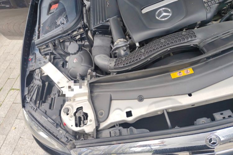 Used Mercedes-Benz E-Class 2018 Facelift E 200 L Engine Bay Right