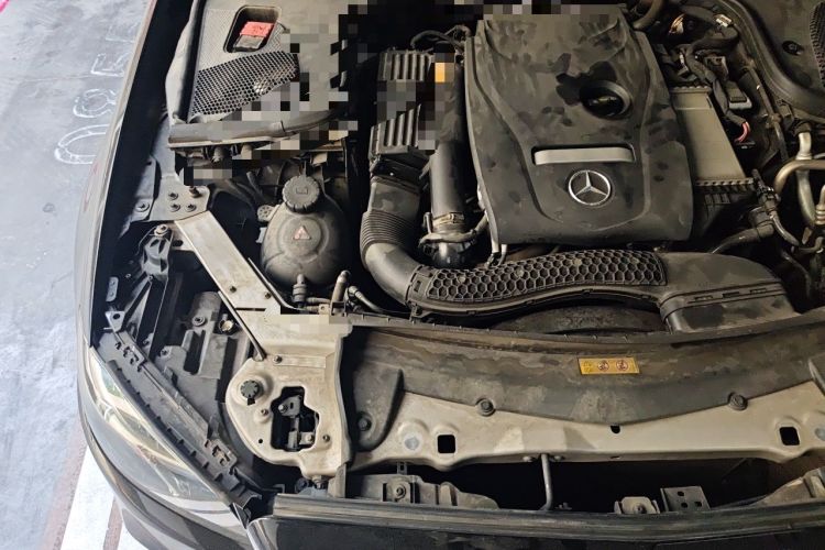 Used Mercedes-Benz E-Class 2018 Facelift E 200 L Sport Edition Engine Bay Right