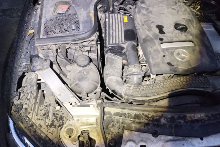 Used Mercedes-Benz E-Class 2018 E 200 L Sport Edition Engine Bay Right