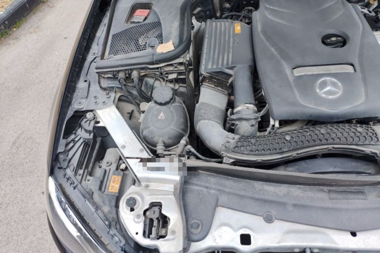 Used Mercedes-Benz E-Class 2018 Facelift E 200 L Sport Edition Engine Bay Right