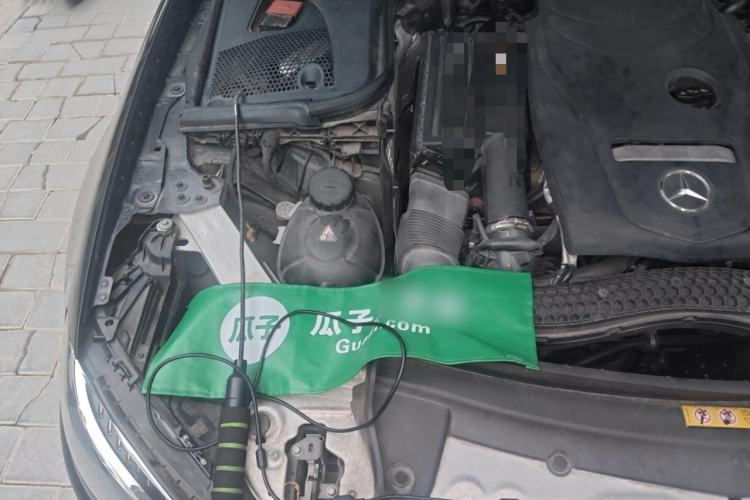 Used Mercedes-Benz E-Class 2018 E 300 L Sport Luxury Edition Engine Bay Right