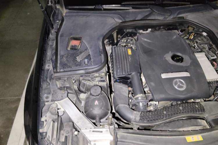 Used Mercedes-Benz E-Class 2018 Facelift E 200 L Sport Edition Engine Bay Right
