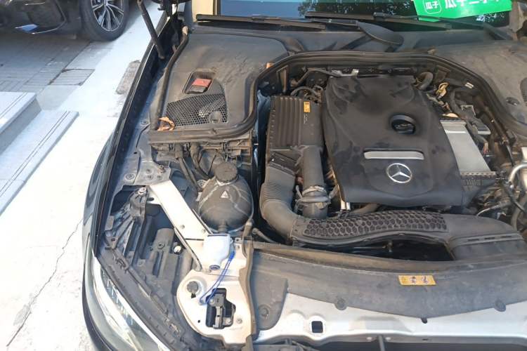 Used Mercedes-Benz E-Class 2018 Restyled E 300 L Sporty and Stylish Edition Engine Bay Right