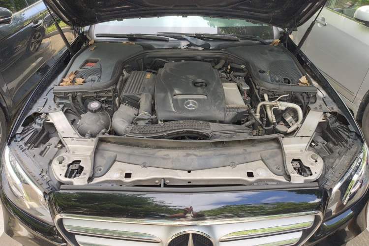 Used Mercedes-Benz E-Class 2018 Facelift E 200 L Sport Edition Engine Bay