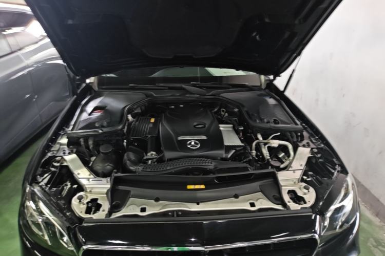 Used Mercedes-Benz E-Class 2018 E 200 L Sport Edition Engine Bay
