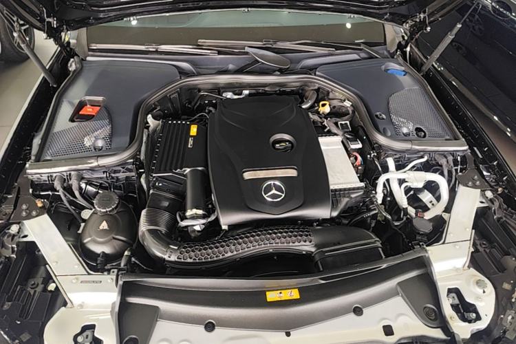 Used Mercedes-Benz E-Class 2018 Facelift E 200 L Sport Edition Engine Bay