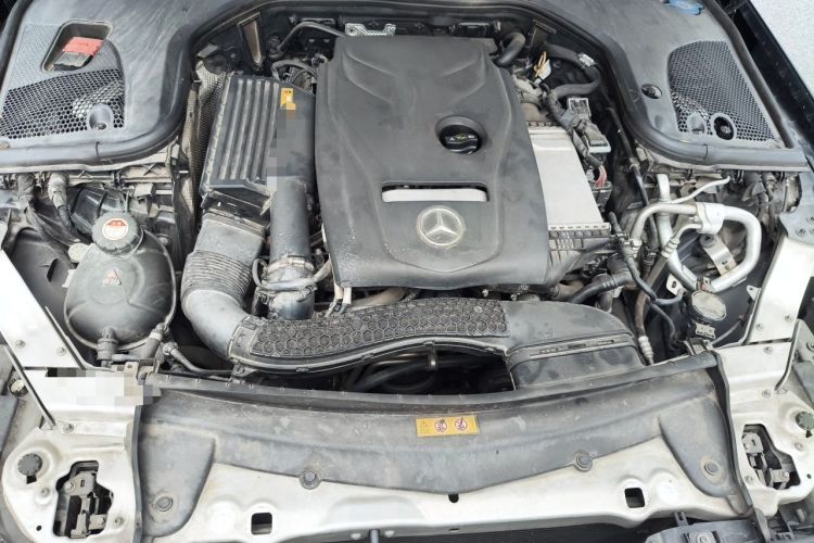 Used Mercedes-Benz E-Class 2018 Facelifted E 300 L Stylish Version Engine Bay