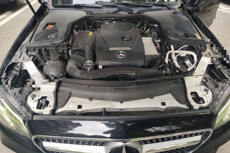 Used Mercedes-Benz E-Class 2018 E 300 L Sport Luxury Edition Engine Bay