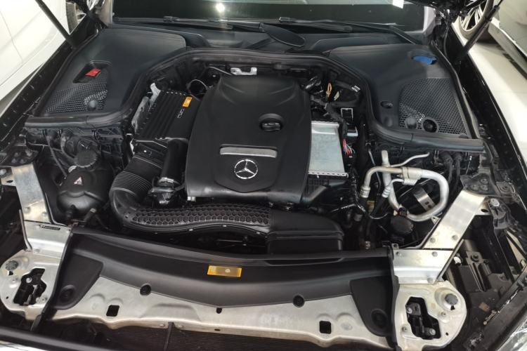 Used Mercedes-Benz E-Class 2018 E 300 L Stylish Model Engine Bay