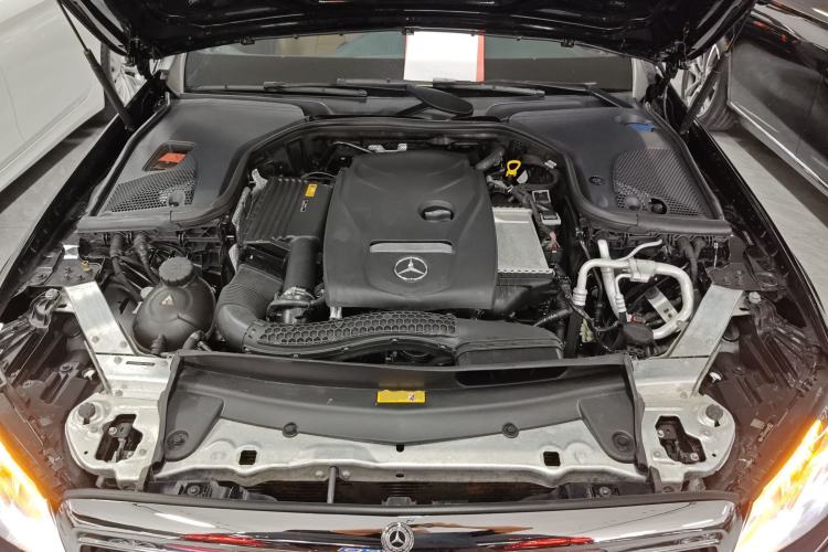 Used Mercedes-Benz E-Class 2018 E 200 Sport 4MATIC Engine Bay