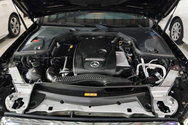 Used Mercedes-Benz E-Class 2018 E 200 L Sport Edition Engine Bay