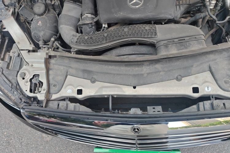 Used Mercedes-Benz E-Class 2018 Facelift E 200 L 4MATIC Engine Bay