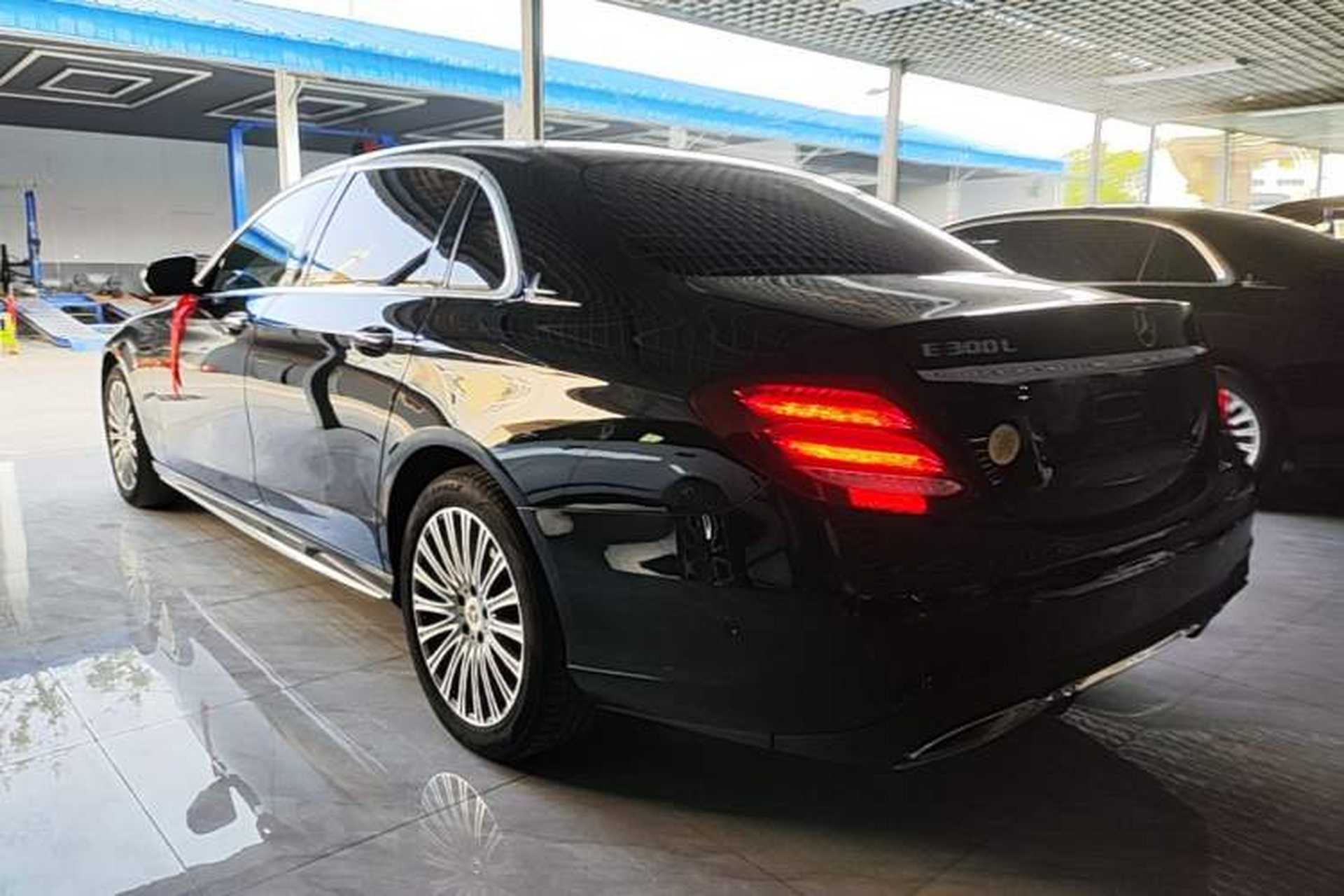Used Mercedes-Benz E-Class 2018 Restyled E 300 L Sport Luxury Edition Exterior 1
