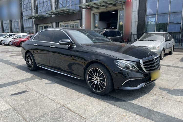 Used Mercedes-Benz E-Class 2018 Facelift E 200 L Sport 4MATIC Exterior 2
