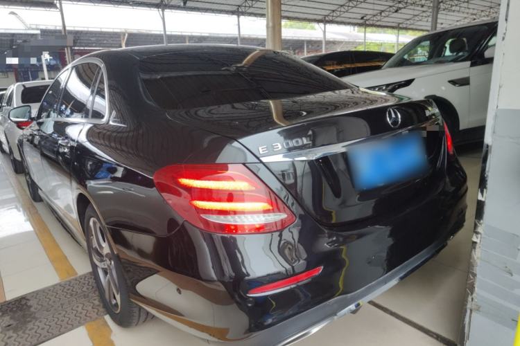 Used Mercedes-Benz E-Class 2018 Restyled E 300 L Sport Luxury Edition Exterior 2