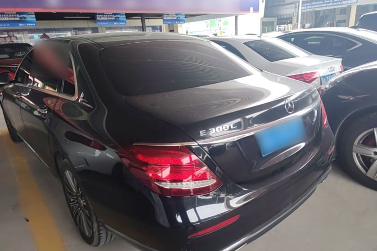 Used Mercedes-Benz E-Class 2018 Facelifted E 300 L Stylish Version Exterior 2
