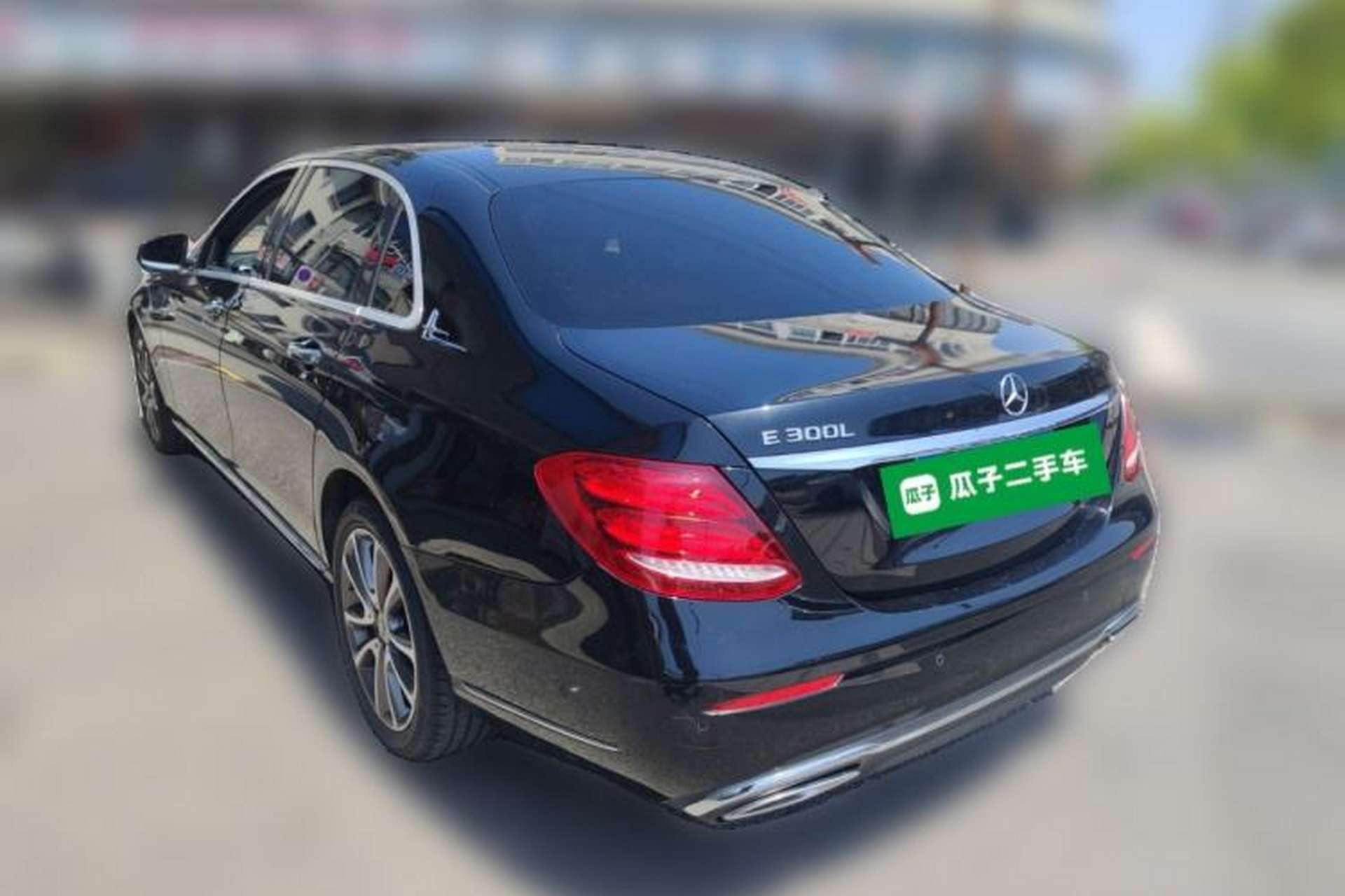Used Mercedes-Benz E-Class 2018 Facelift E 200 L Exterior 3